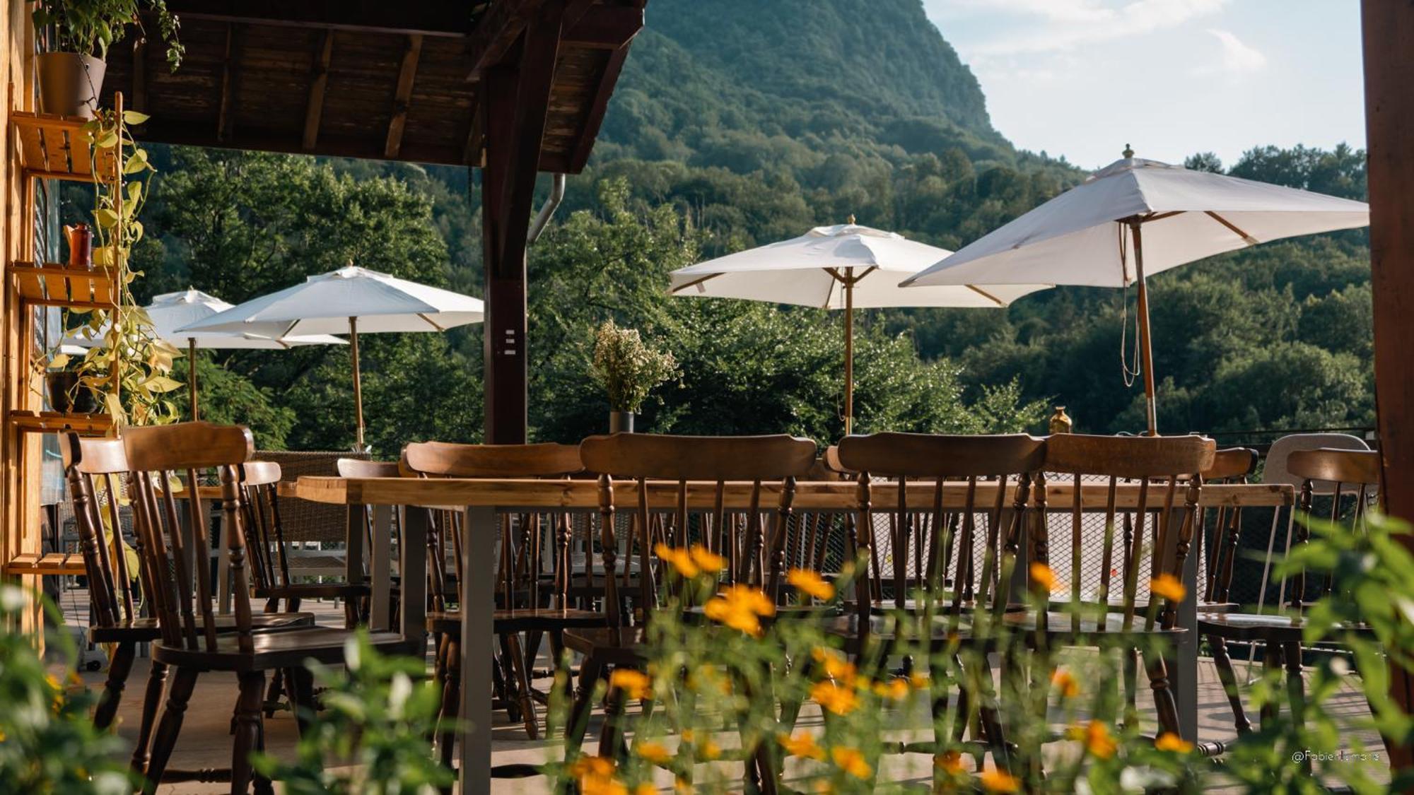 Auberge Du Pont De L'Abime Gruffy Eksteriør bilde